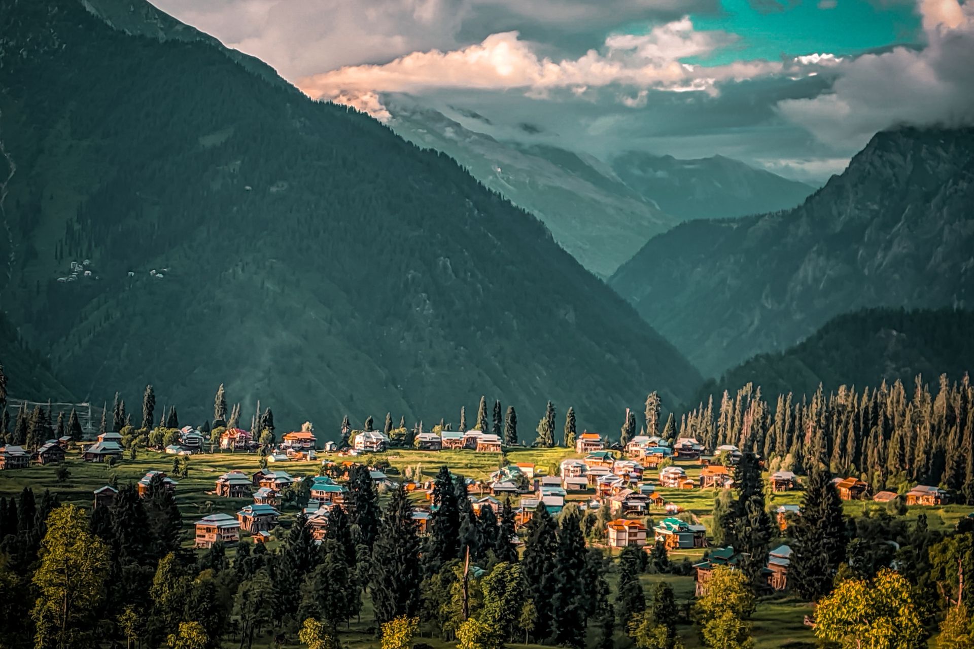 Days Neelum Valley Tour Package Pakistan Tours